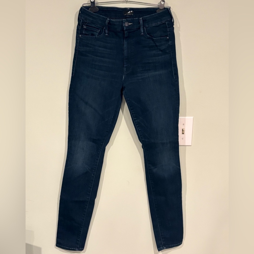 Mother “High Waisted Looker” Jeans Size 28